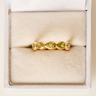 SAMPLE SALE- Pear Peridot Eternity Band - UK Size L