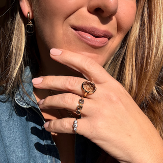 Quartz trilogy ring