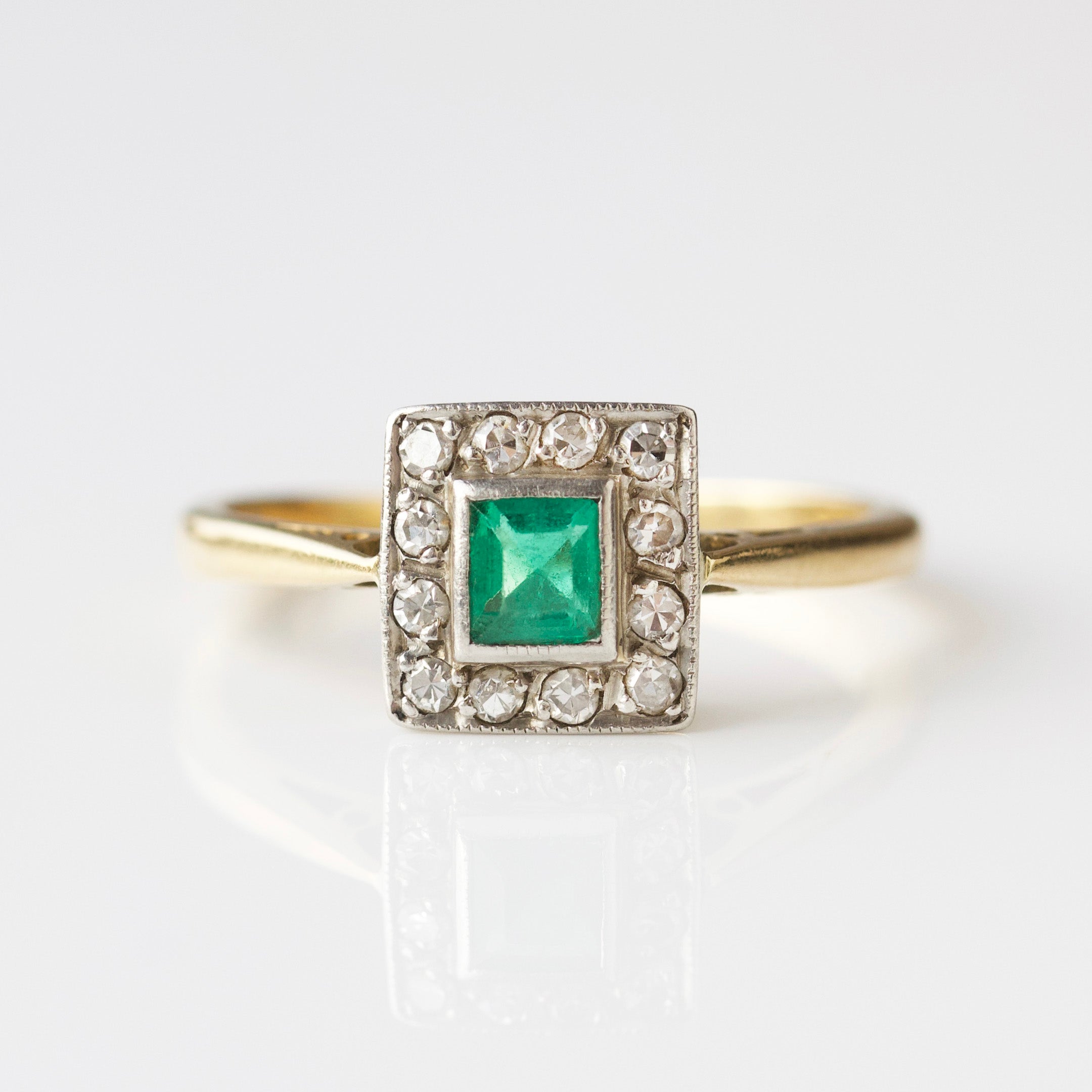 Vintage Emerald and Diamond 18k Yellow and White Gold Ring - UK Size O 1/2