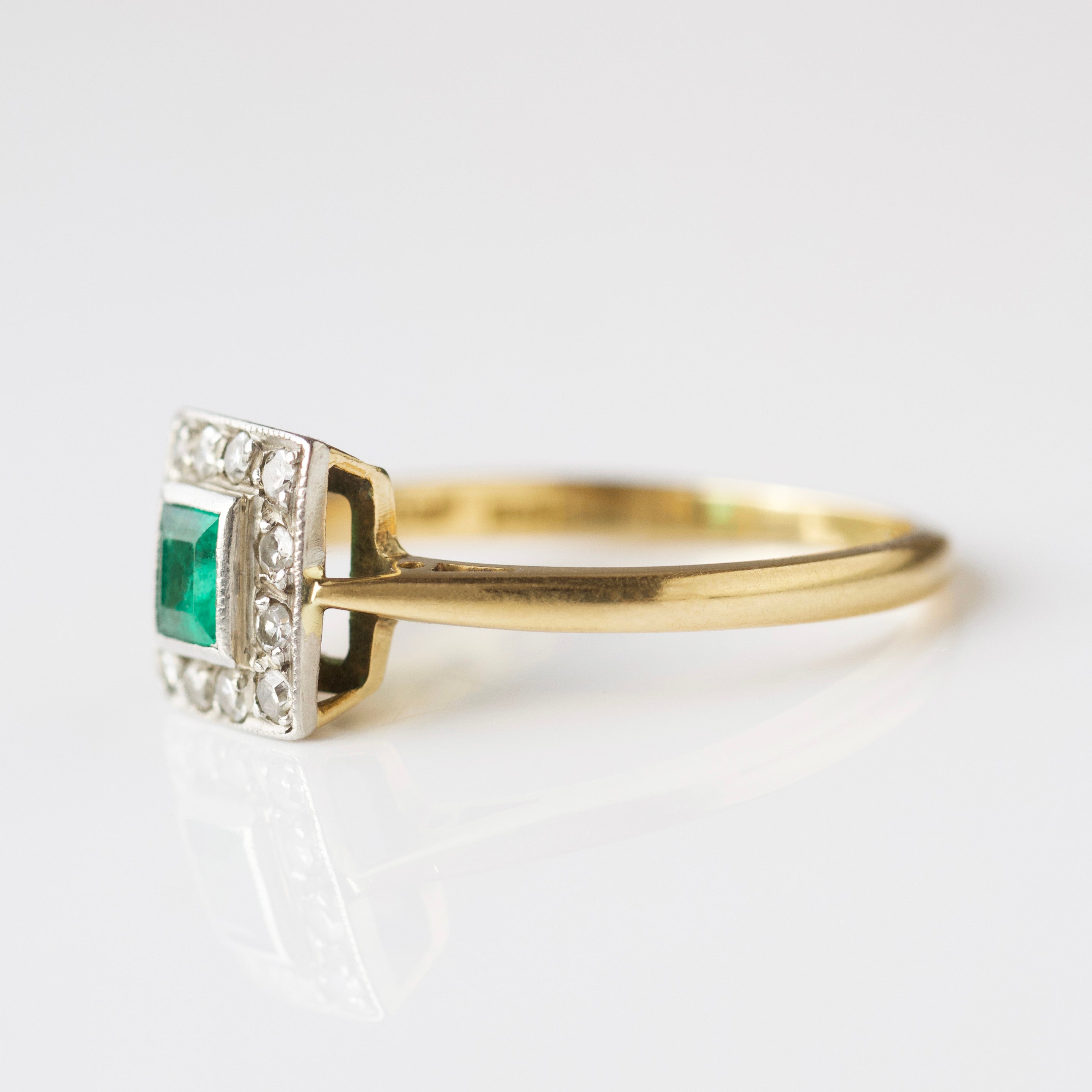 Vintage Emerald and Diamond 18k Yellow and White Gold Ring - UK Size O 1/2