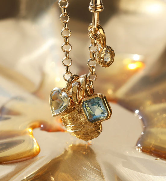 carrie-elizabeth-spring-jewellery-collection9.jpg__PID:7eb47173-ab20-41ef-b334-e22f45350f74