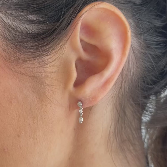 Lilou Dainty Drop Earrings