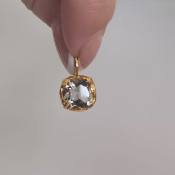 carrie elizabeth green amethyst pendant