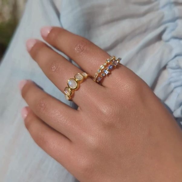 Noa Moonstone Ring