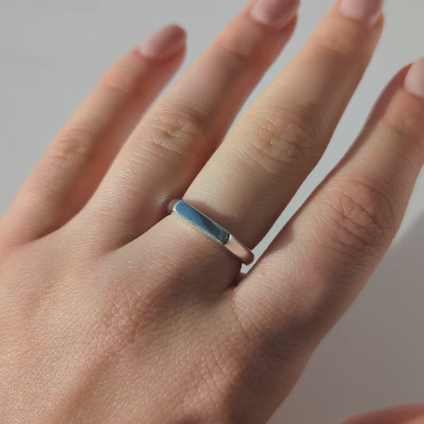 Engravable Vintage Signet Ring