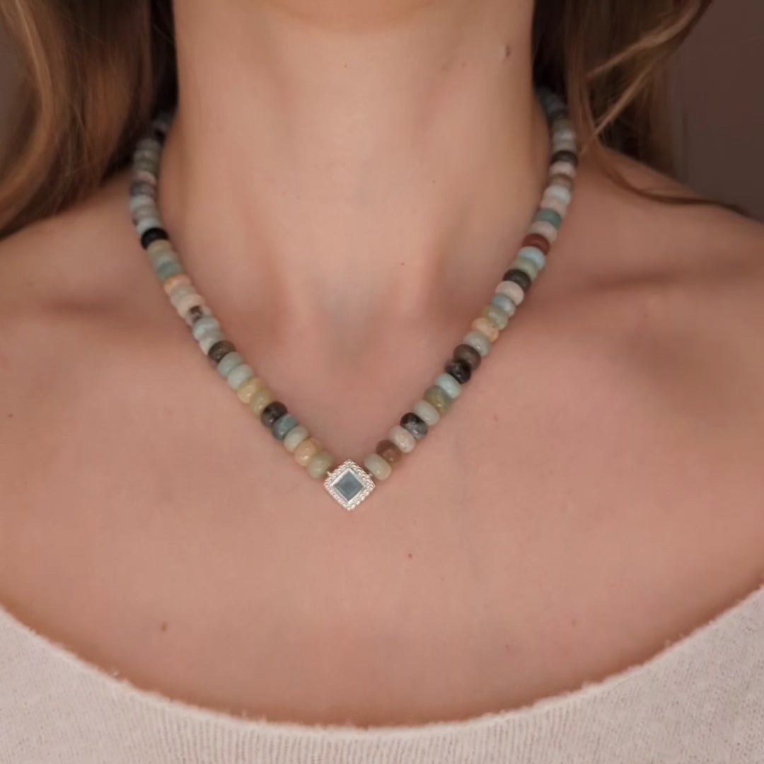 Chunky Aqua Jade Beaded Necklace