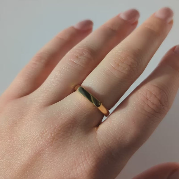 Engravable Vintage Signet Ring