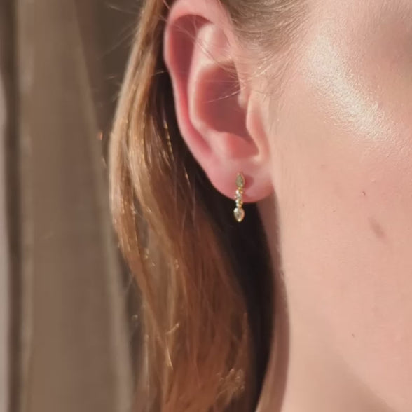 Lilou Dainty Drop Earrings