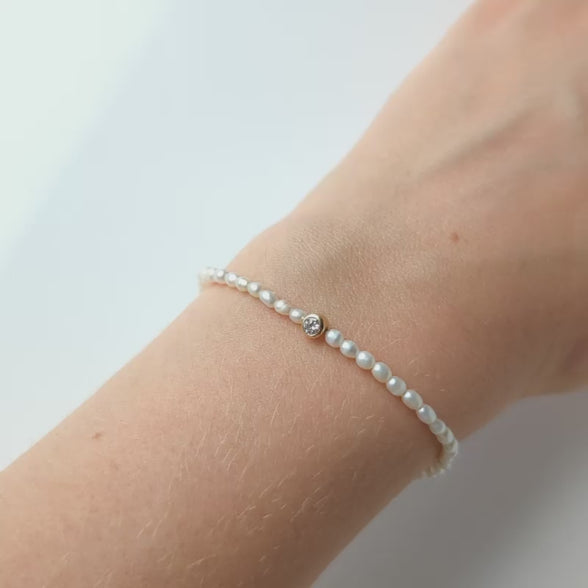 pearl and diamond beaded bracelet