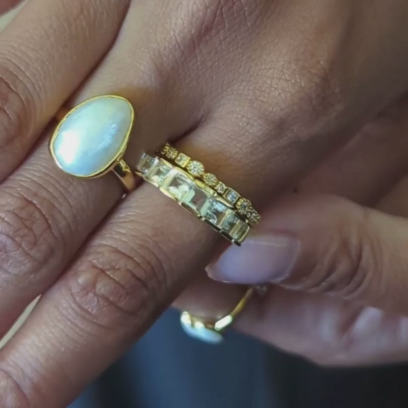 green amethyst stone ring gold