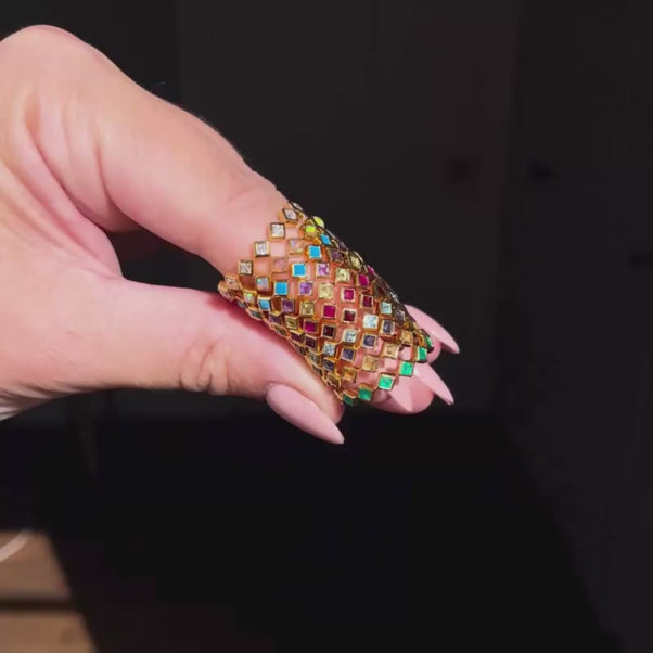 Gold birthstone rings