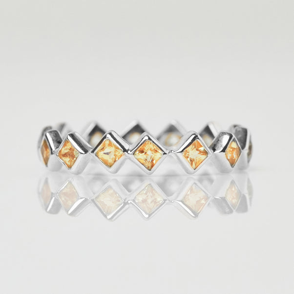 November birthstone jewellery