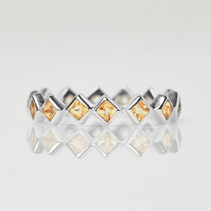 November birthstone jewellery