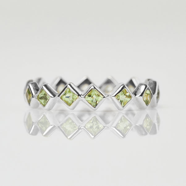 August birthstone jewellery