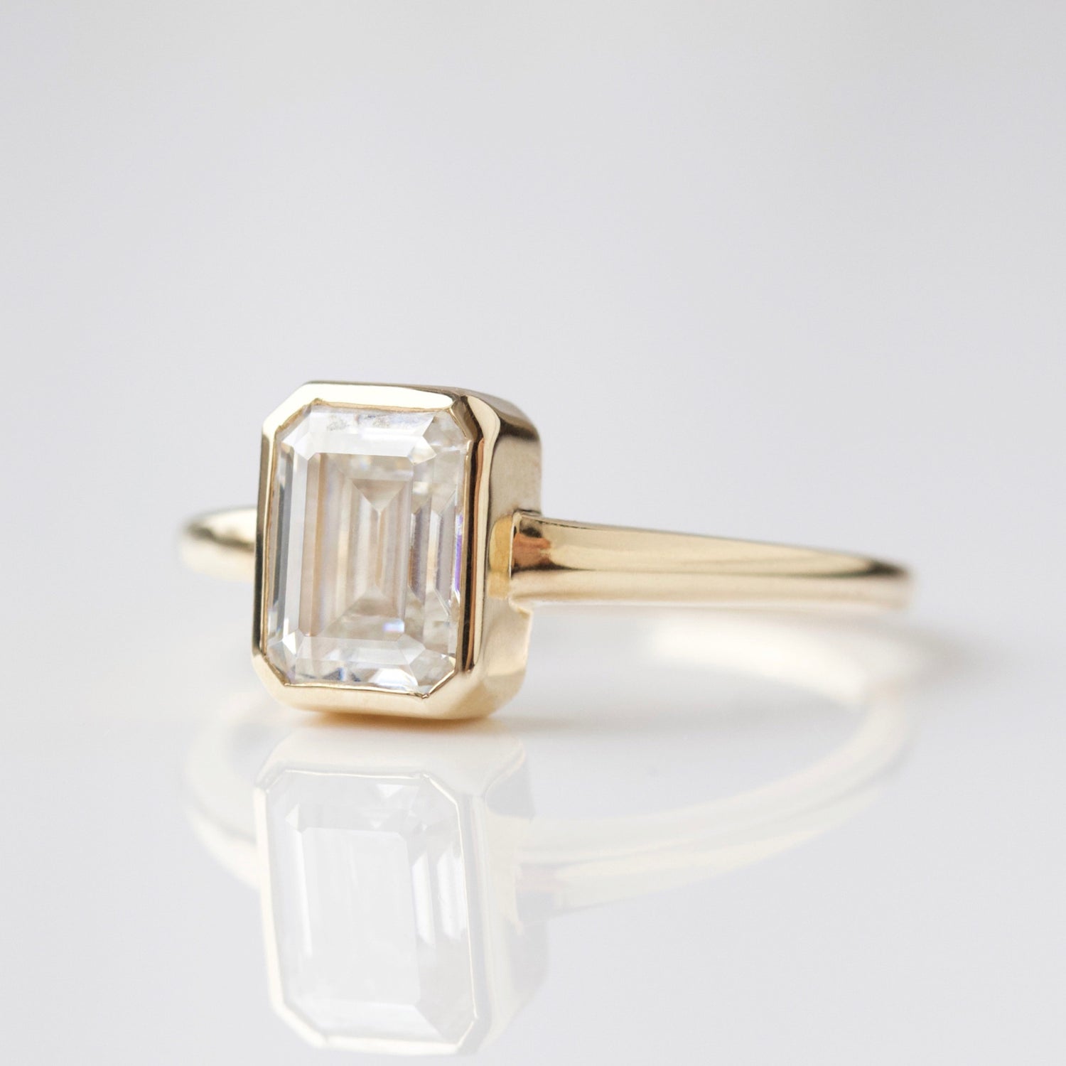 Carrie Elizabeth moissanite engagement ring in solid 9k gold