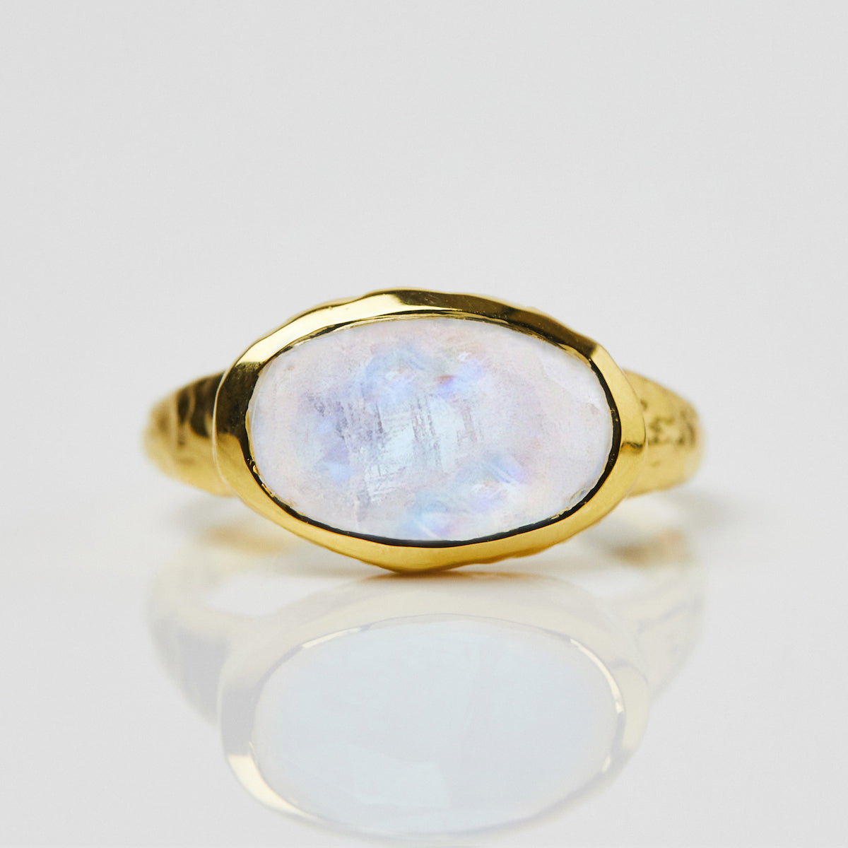 Carrie elizabeth moonstone statement ring in gold vermeil