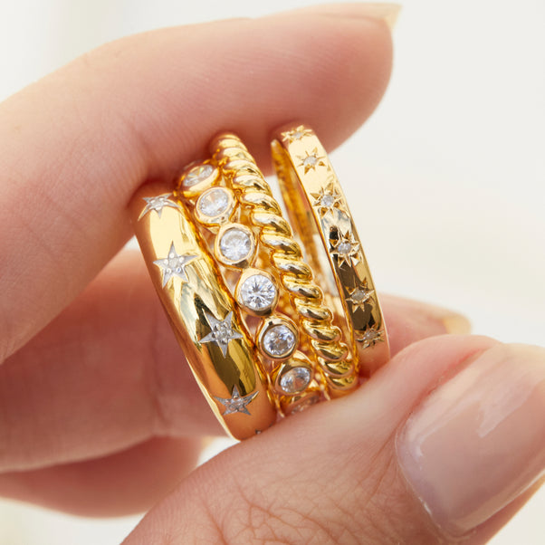 Simple Star Set Diamond Band In Gold Vermeil - Ring - Carrie Elizabeth