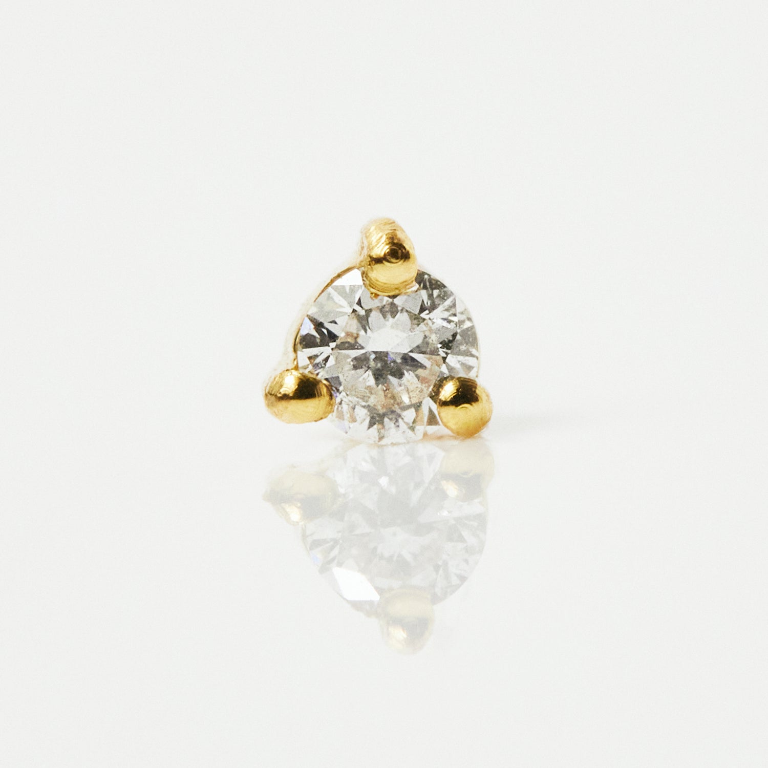 Diamond Stud Earring In 9K Solid Gold - Earrings - Carrie Elizabeth