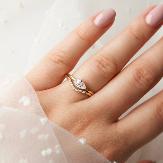 Lily 14k Gold Engagement Ring