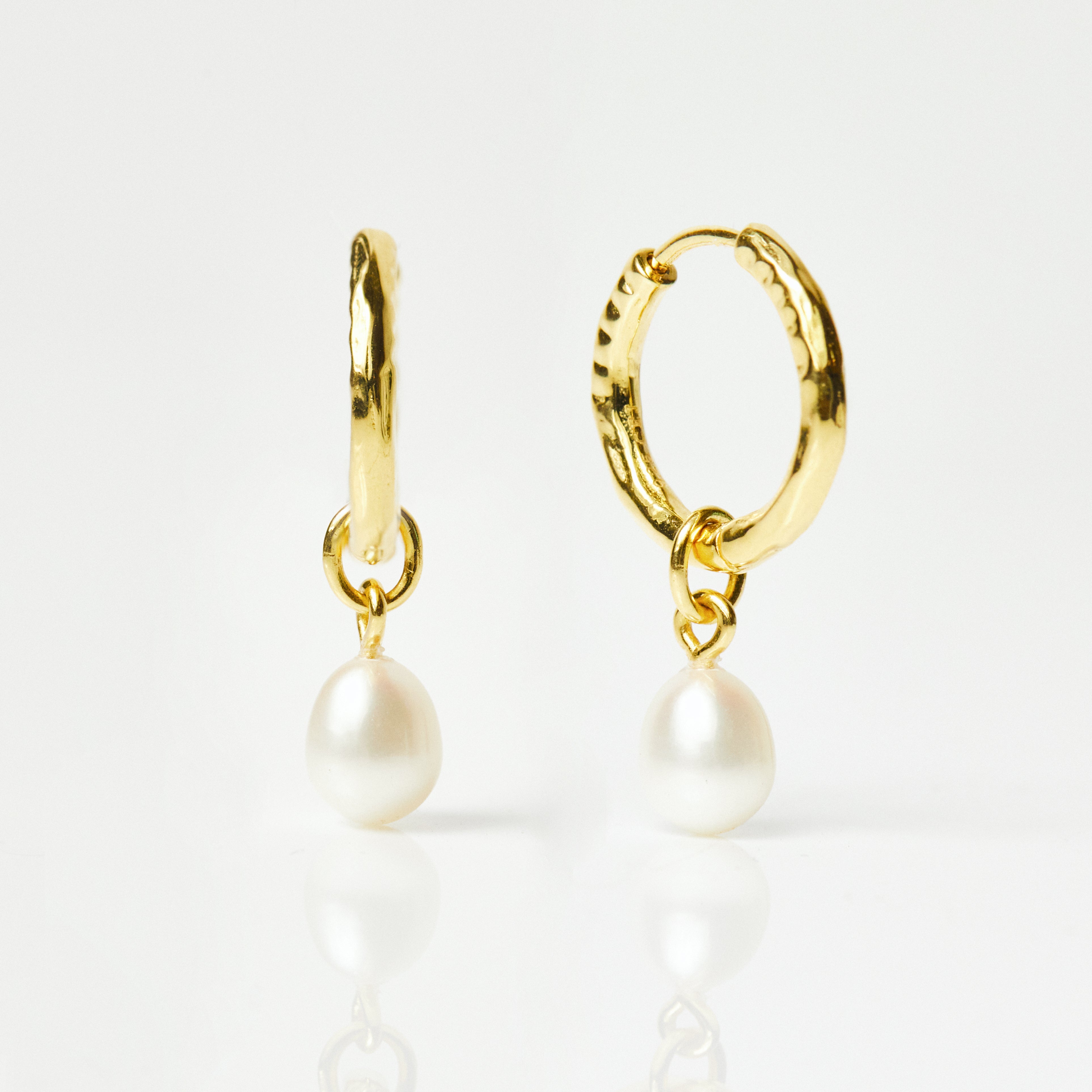 Pearl Drop Earrings in Gold Vermeil - Earrings - Carrie Elizabeth