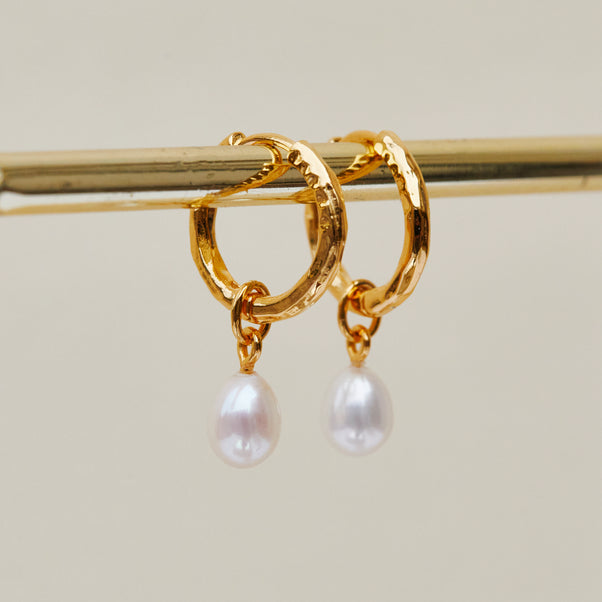 Pearl Drop Earrings in Gold Vermeil - Earrings - Carrie Elizabeth