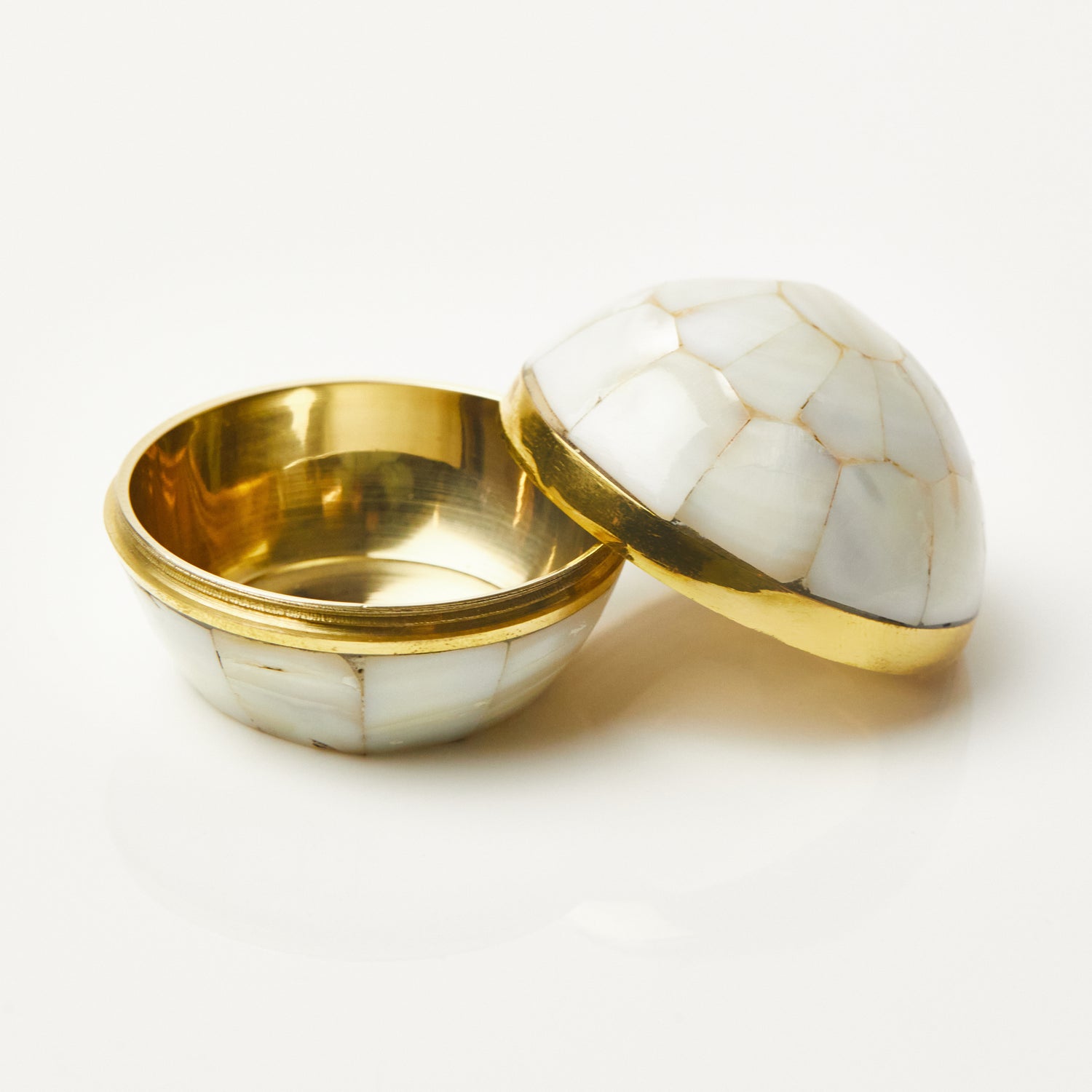Small Mother Of Pearl Trinket Pot - Lifestyle - Carrie Elizabeth