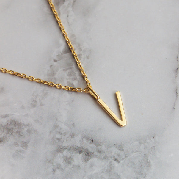 Delicate Initial Pendant Necklace In Gold Vermeil Necklace Malya 