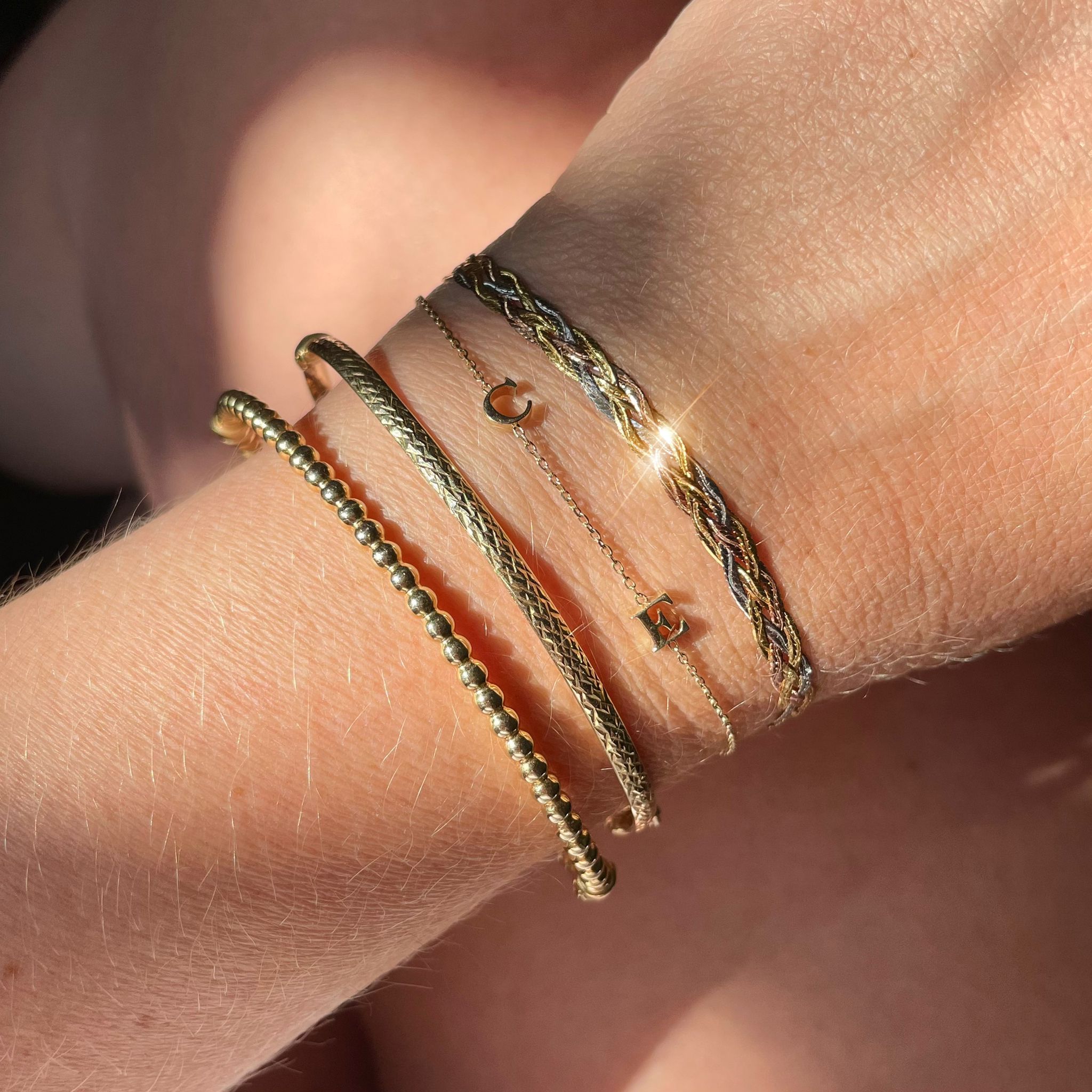 Alex And Ani | Jewelry | Alex And Ani Love Heart Bangle Bracelet In Russian Gold 64b04c65678c3a051769125e Alex And Ani | Jewelry | Alex And Ani Love Heart Bangle Bracelet In Russian Gold 64b04c65678c3a051769125e