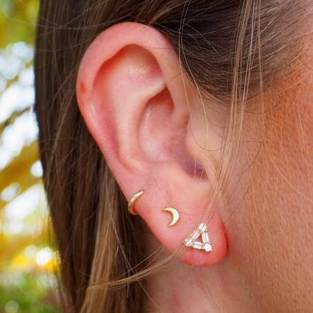 9k Solid Gold Crescent Moon Stud Earring Earrings Dwarkas 
