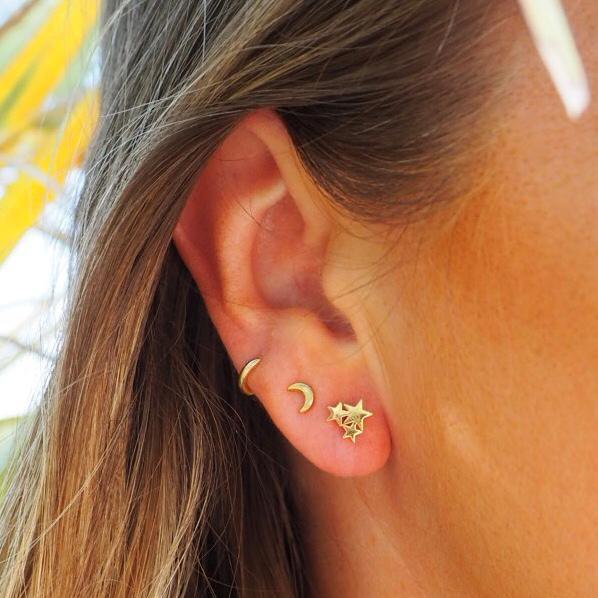 9k Solid Gold Crescent Moon Stud Earring Earrings Dwarkas 